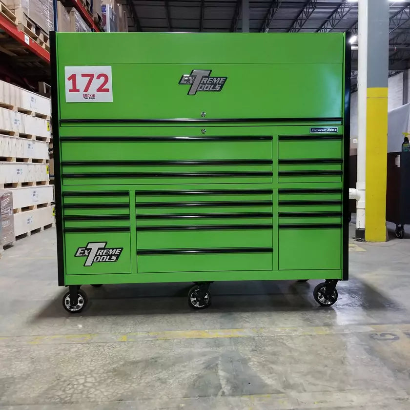 Scratch & Dent, Extreme Tools 72″ x 30″ 19 Drawers Roller Cabinet & Power Hutch Combo – ShowRoom Demo