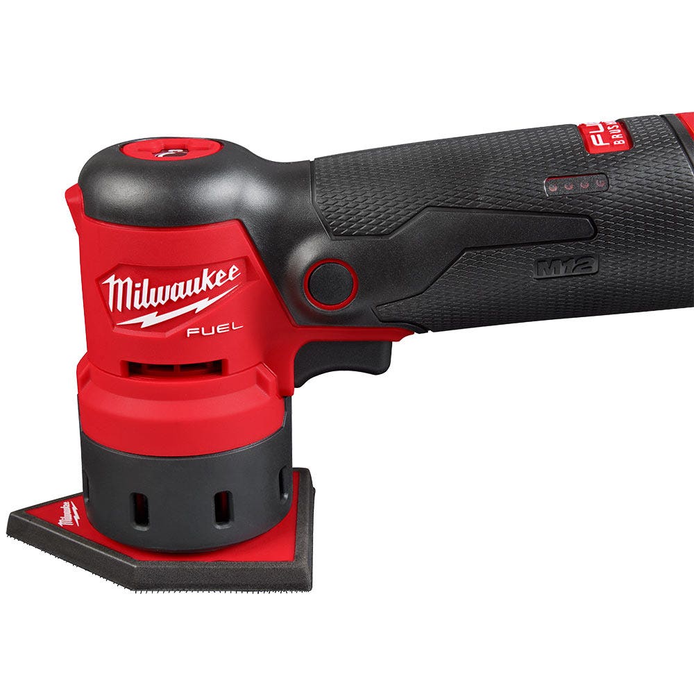 MILWAUKEE 12V FUEL�?Orbital Detail Sander Skin M12FDSS0