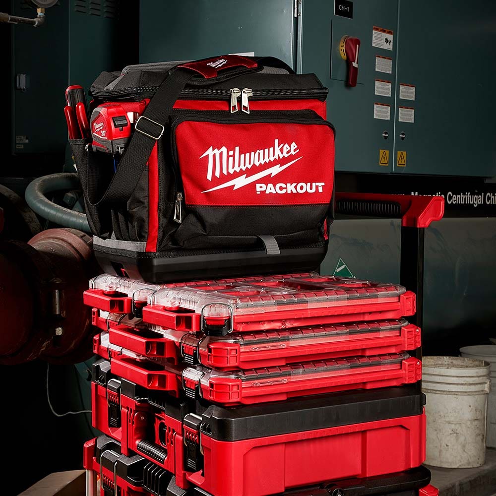 MILWAUKEE PACKOUT�?Cooler Bag 48228302