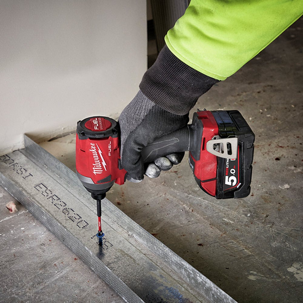 MILWAUKEE 18V Fuel�?1/4" Hex Impact Driver Skin M18FID2-0