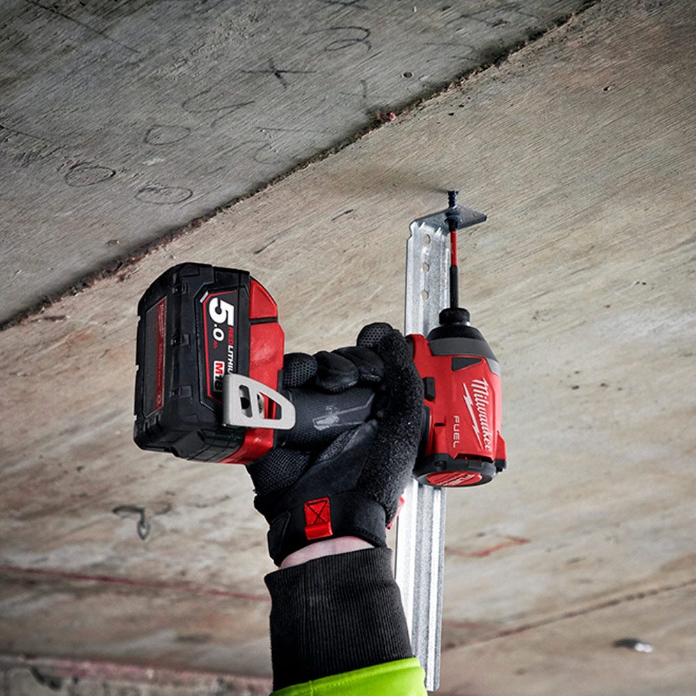 MILWAUKEE 18V Fuel�?1/4" Hex Impact Driver Skin M18FID2-0
