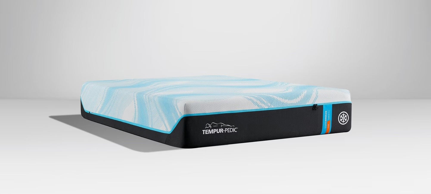 LuxeBreeze® Firm
