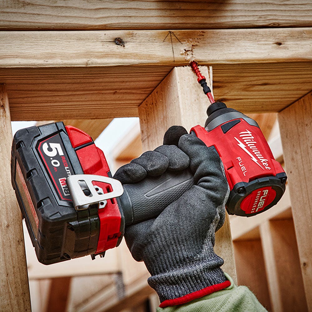 MILWAUKEE 18V Fuel�?1/4&quot; Hex Impact Driver Skin M18FID2-0