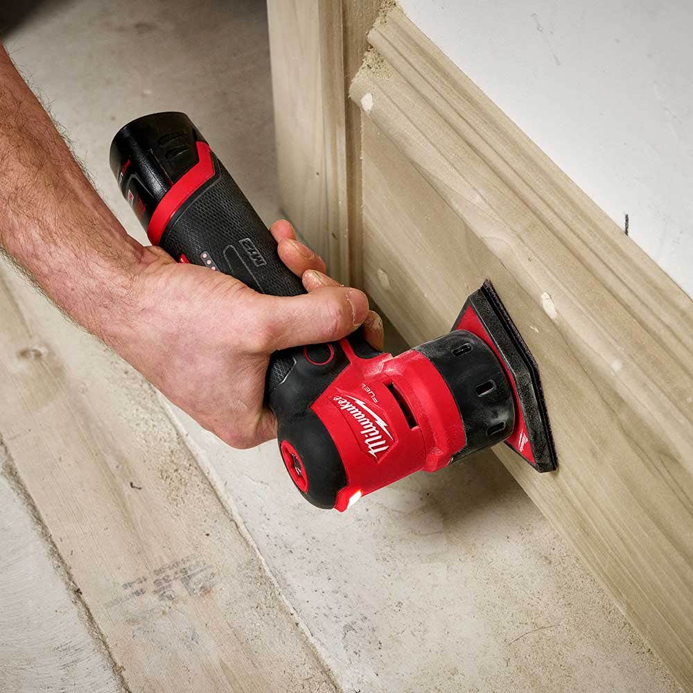 MILWAUKEE 12V FUEL�?Orbital Detail Sander Skin M12FDSS0