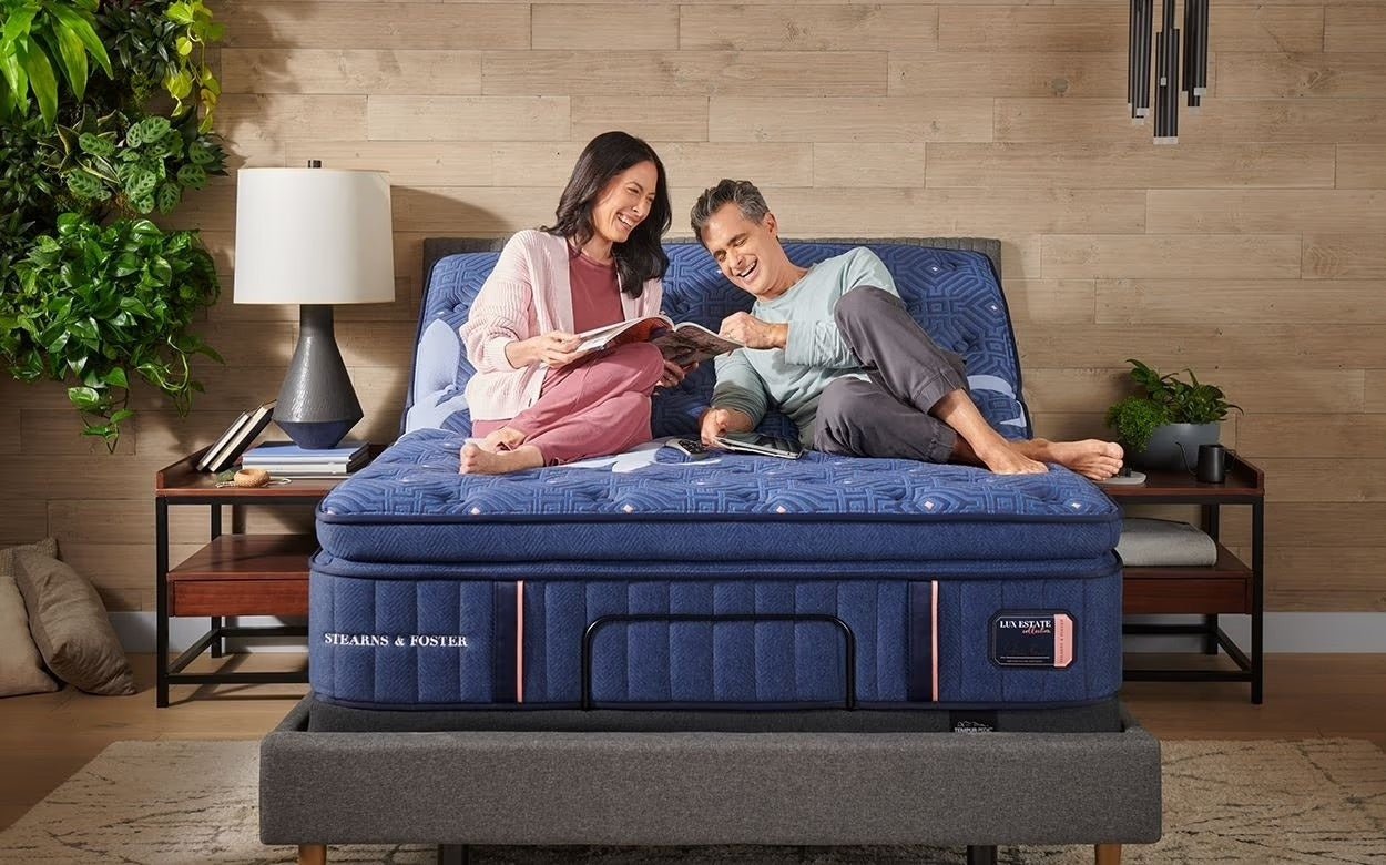 Lux Estate Pillow Top